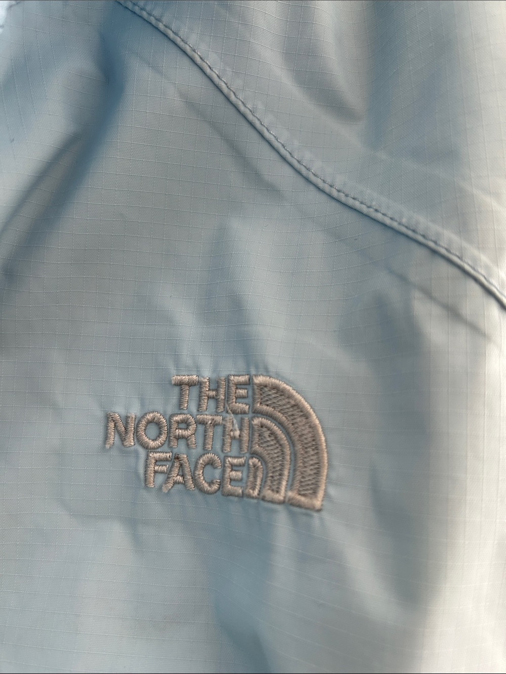 The North Face Women's Size XS Pale Blue Hooded Rain Shell Jacket - Picture 3 of 8